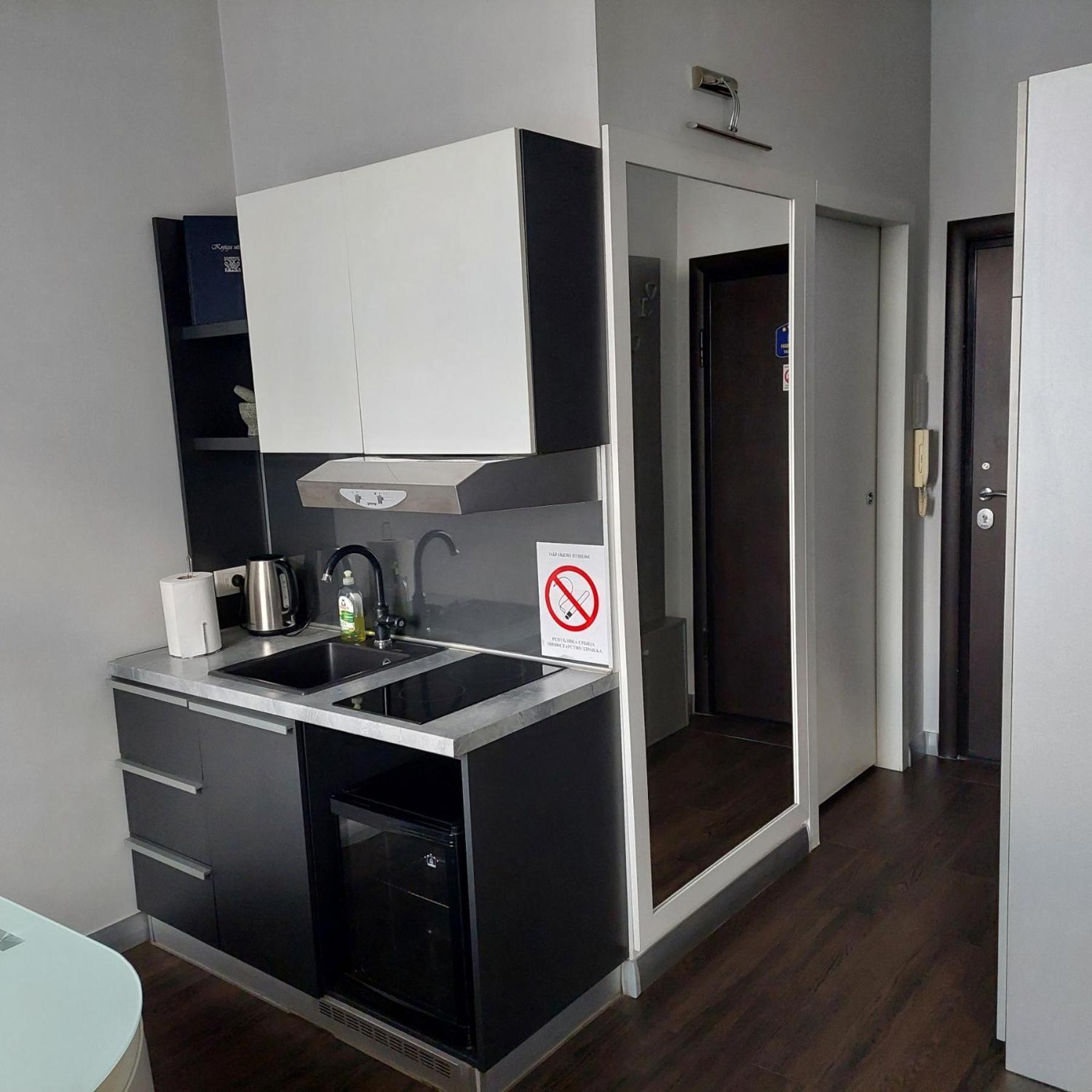 Passion Downtown Suite Belgrade Exterior photo